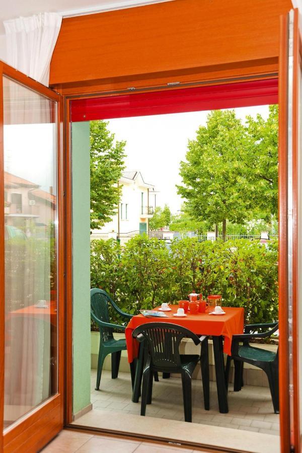 Apartment In Caorle With Heating Luaran gambar